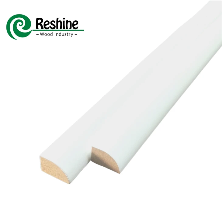 Tus Nqi Zoo Dawb Primed Ntoo Me Moldings Khau lossis Lub Plaub Hlis Round Rau Baseboard